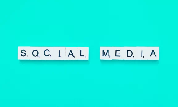 social media branding